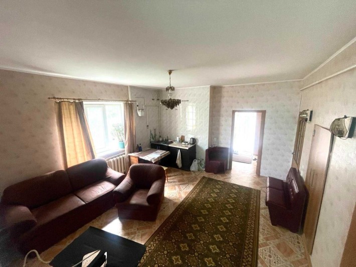 Продаю двоповерховий будинок. Космонавтів-Вінграновського - фото 1