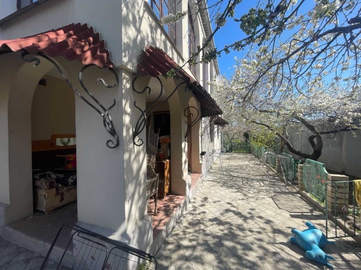 Продаю дом, 2 этажа, Херсонское шоссе -5 Линия. - фото 1