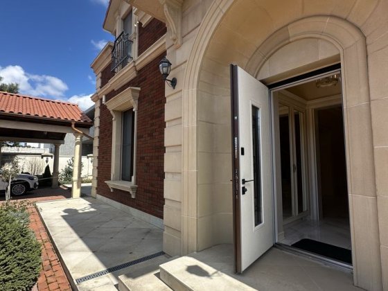 Продам дом у моря 12 соток, бассейн, срочно‼️