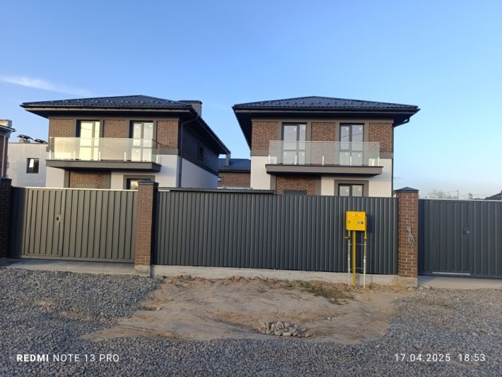 Продаж газифікованого житлового будинку 120м.кв біля Ліцею. Петр.Борщ. - фото 1