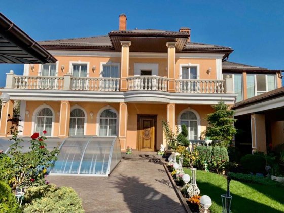 Продается достойный  дом в Варваровке. Миколаїв