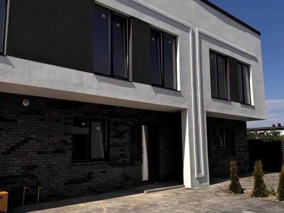 Продаж таунхауса Петропавлівська Борщагівка на 83м.кв Петропавлівська Борщагівка