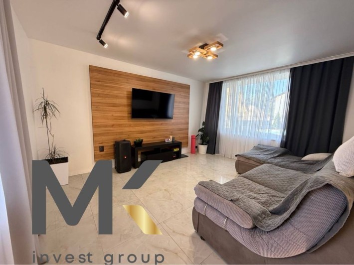 Просторий будинок у Петропавлівській Борщагівці - фото 1