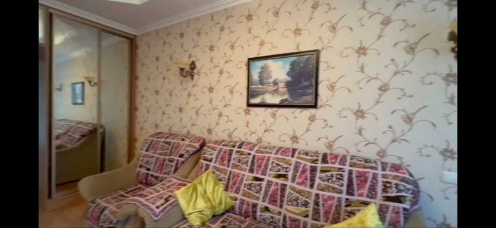 продаю дом в центре города - фото 1