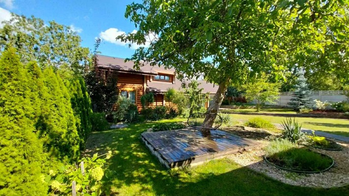 Продаю дом сруб возле ДК Новая Бавария. - фото 1