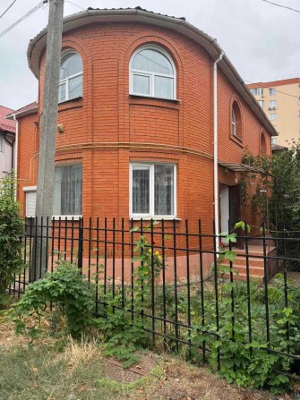 Отличный  кирпичный дом на Таирова. - фото 1