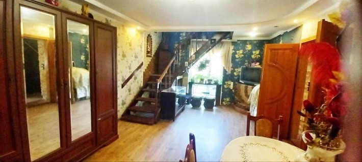 продам дом 2 поверхи 5 Слобідська,151 м загальна площа,ділянка,гараж - фото 1