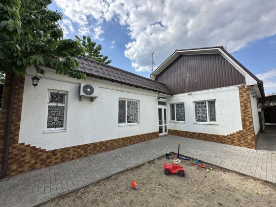 Уютный дом на 6 Слободской Николаев