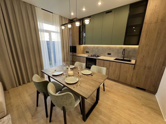 Продам затишний таунхаус з ремонтом та меблями/Газ Софіївська Борщагівка