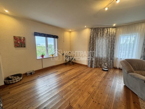 Продам дом 195м2 8соток земли Харьков Павленки Ньютона Харьков