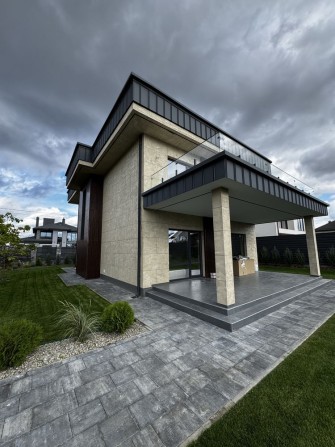 Продаж двоповерхового сучасного будинку 165м2 з басейном. БЕЗ КОМІСІЇ - фото 1