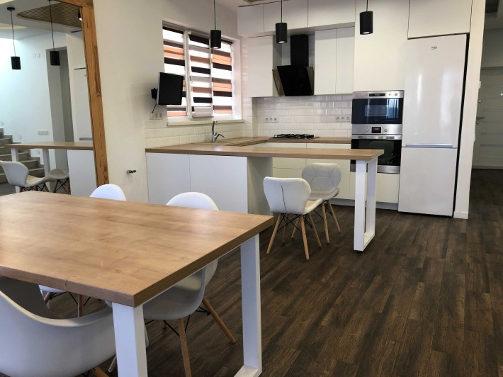 Продаж  Будинку. Петропавлівська Борщагівка Сумська 28а Ліцей №1. - фото 1