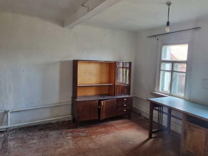 Продам недорого жилой дом . Черкасская Лозовая . Газ , свет ,вода - фото 1