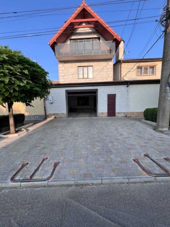 ПРОДАМ приватний будинок з євроремонтом на Слобідці, вул. Паркова - фото 1