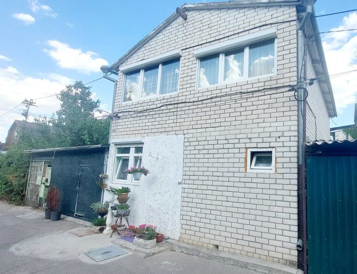 Продажа 2х этажного дома в Варваровке! - фото 1