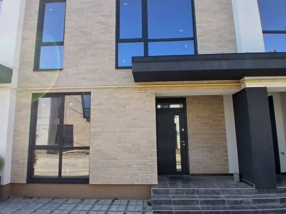 Таунхаус з підвалом, без комісії Софіївська Борщагівка