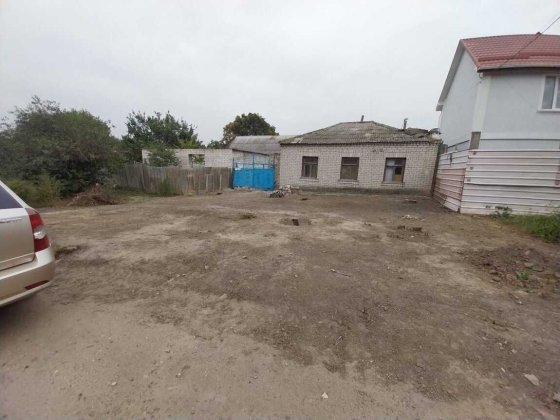 Дом-4 комн. 63 м. кв. (треб. кап. рем. ), уч. 4 сот. 5 Военная-Столяр. Миколаїв