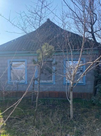 Продам приватный будинок з земельною ділянкою та автогаражем - фото 1