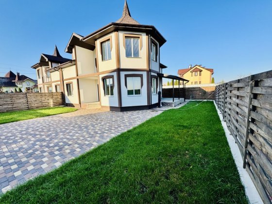 Продажа отличного дома в Михайловке-Рубежовке Софіївська Борщагівка