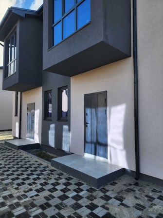 Продам Дуплекс по ціні квартири у Петропавлівській Борщагівці! + - фото 1