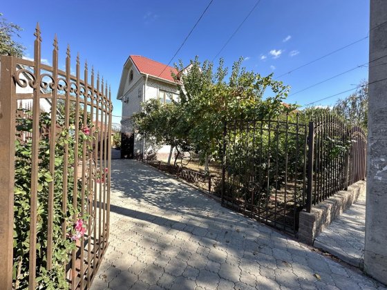 Продаю хороший 2-х этажный дом, р-н Ракетная Роща, ул. Привольна Миколаїв