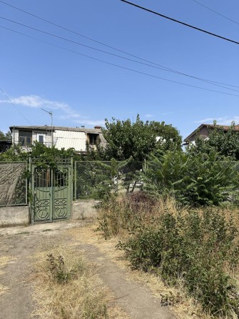 Продам Дом в Золотом треугольнике  р- н Молодая Гвардия, Жилой - фото 1