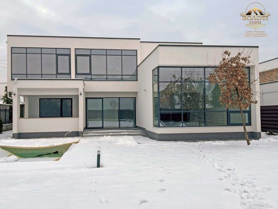 Елітний будинок з ремонтом 260 м2 з басейном, 8 соток землі Петропавловская Борщаговка