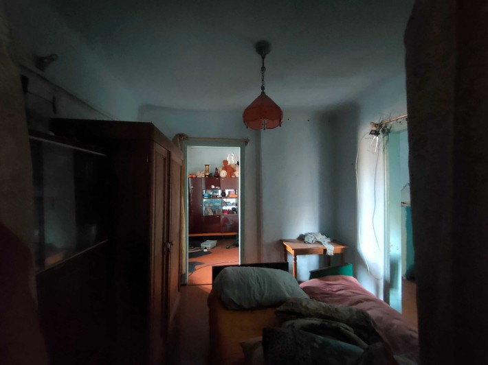 Продам частину будинка в районі зупинки Расвєт - фото 1