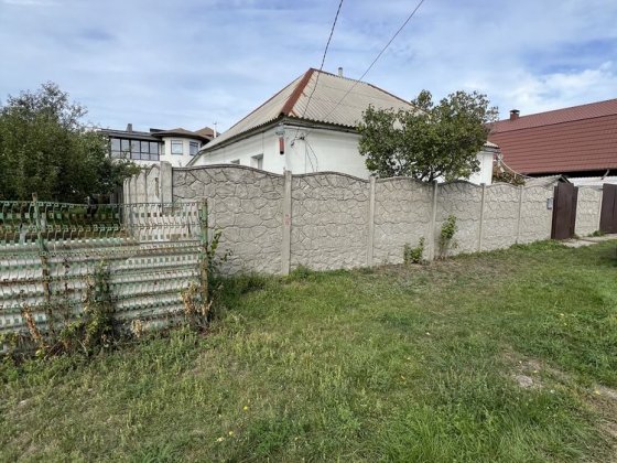 Продам дом на Восточном (ХТЗ)метро Индустриальная Харьков