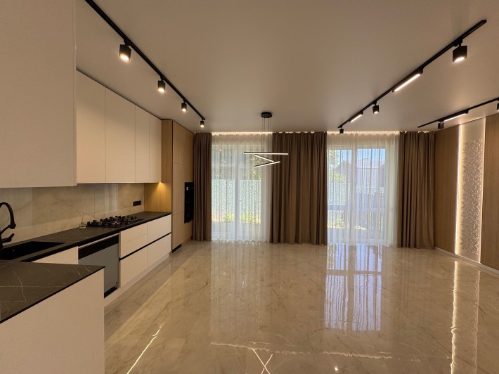 Продаж чарівний таунхаус. З ремонтом без комісії Софіївська Борщагівка - фото 1