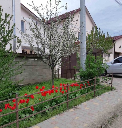 Надёжный , тёплый дом  ,Червоный хутор - фото 1