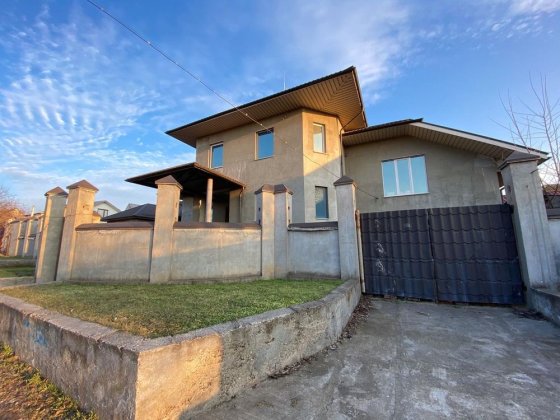 Продаю дом на Ютз Николаев