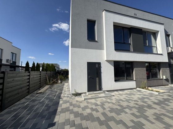 Кутовий таунхаус ! Топ локація Софіївська Борщагівка.БЕЗ КОМІСІЇ Софіївська Борщагівка