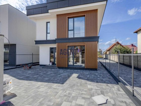 Продаж будинку  біля ліцею Петропавлівська Борщагівка. Петропавлівська Борщагівка