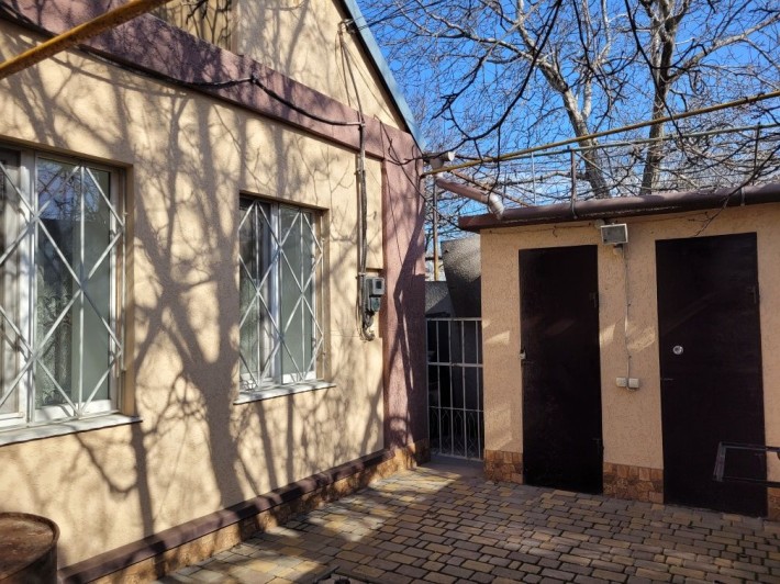 Продам дом на Слободке с гаражом и документами! - фото 1