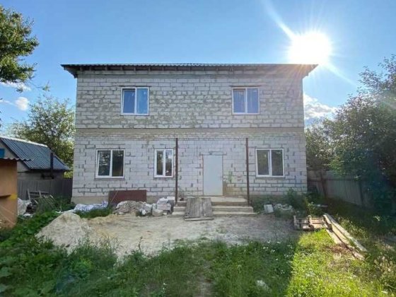 Продам 2 поверховий  будинок, 250 м2, Павлінки. Таранушенка 20. Харьков