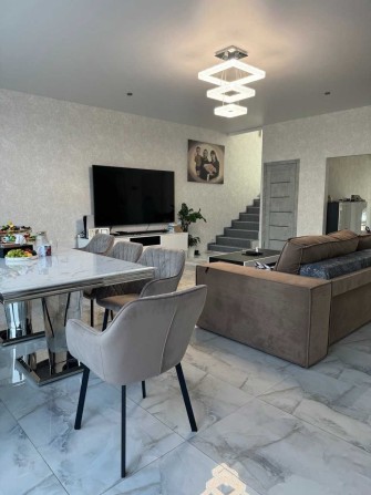 Продаж Дуплексу 210 м ГАЗ, Ремонт поруч Ліцей без % - фото 1