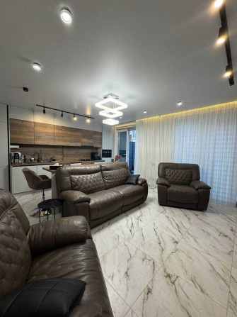 Без % Сучасний будинок з басейном у Софіївській Борщагівці - фото 1