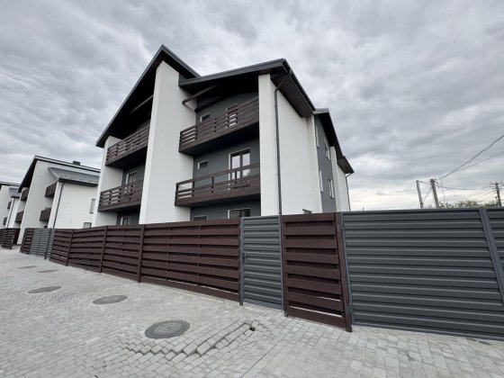 Свій окремий двір ‼️ 98 м2 | 2 паркомісця | двір Петропавлівська Борщагівка