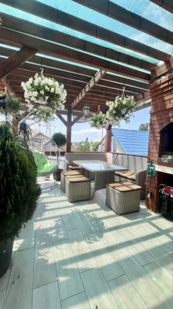 Дом-дача в закрытом, охраняемом кооперативе. 40 м к морю! 3 паркоместа - фото 1