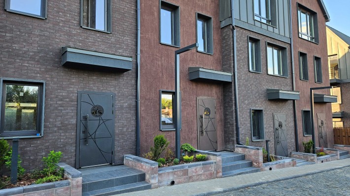 Таунхаус біля озера. Петропавлівська Борщагівка. Розтермінування - фото 1