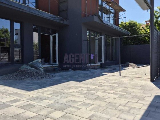 Продаж дуплекса в Петропавлівська Борщагівка ТОП локація біля ЛІЦЕЮ №1 Петропавлівська Борщагівка