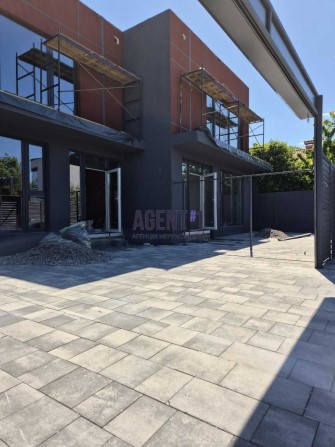 Продаж дуплекса в Петропавлівська Борщагівка ТОП локація біля ЛІЦЕЮ №1 - фото 1