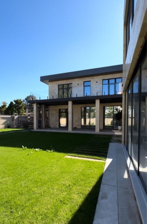 Новый роскошный дом на Фонтане 5 минут к морю ремонт 80% - фото 1