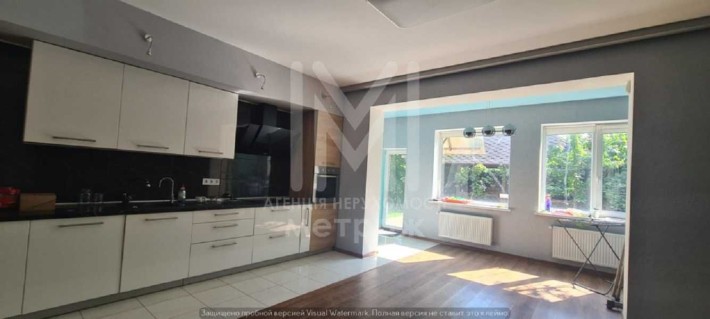 Продам 2х эт дом,м. Студенческая, пр-т Тракторостроителей(код 4756) - фото 1