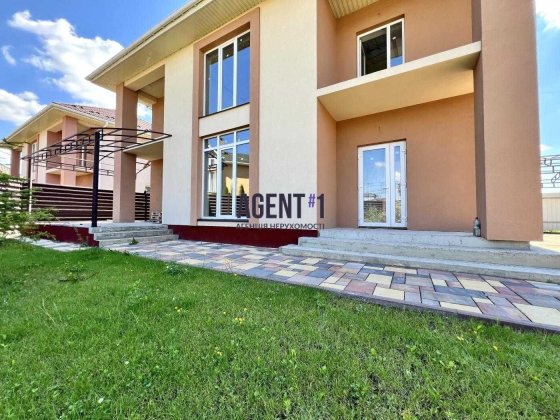 Будинок біля Ліцею,  чистовим оздобленням, Петропавлівська Борщагівка! Петропавловская Борщаговка