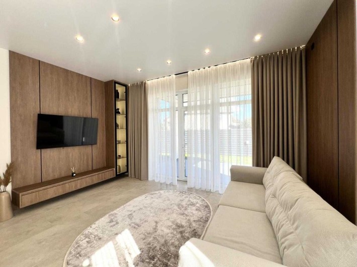 Продаж будинку 140 кв.м. з новим ремонтом, Петропавлівська Борщагівка! - фото 1