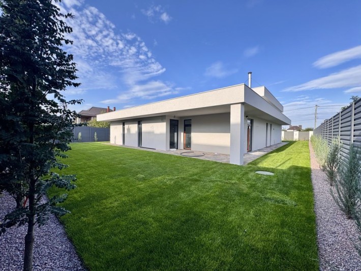 ‼️Будинок 180 м² + 10 соток землі — камін, ремонт, меблі, техніка‼️ - фото 1