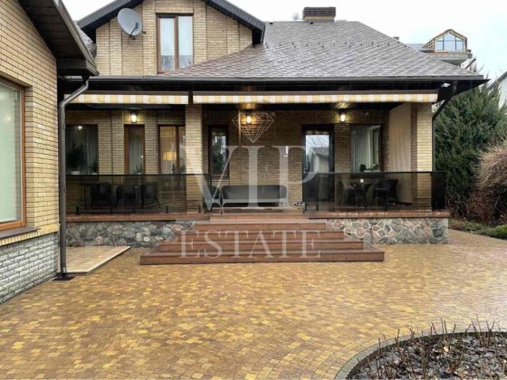 Продажа дома 415 м.кв.,15 соток. Салтовка, Студенческая, Журавлевка Харків