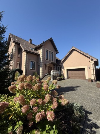 Продаж житлового будинку, Петропавлівська Борщагівка, сучасний, Без% - фото 1